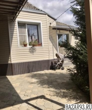 Продам дом 1-этажный дом 140 м² ( кирпич )  на участке 12 сот.  ,  в черте город