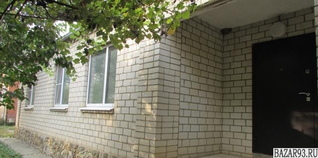 Продам дом 2-этажный дом 108 м² ( кирпич )  на участке 8. 3 сот.  ,  в черте гор