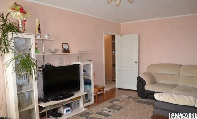 Продам квартиру 3-к квартира 75 м² на 2 этаже 9-этажного кирпичного дома