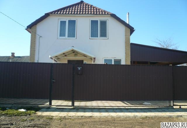 Продам дом 2-этажный дом 100 м² ( пеноблоки )  на участке 4 сот.  ,  в черте гор