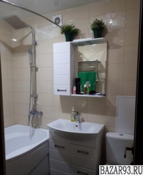 Продам квартиру 3-к квартира 70 м² на 4 этаже 5-этажного панельного дома