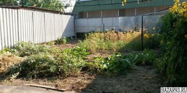 Продам дом 1-этажный дом 120 м² ( кирпич )  на участке 5 сот.  ,  в черте города