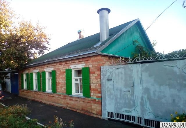 Продам дом 1-этажный дом 40 м² ( кирпич )  на участке 1. 5 сот.  ,  в черте горо
