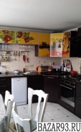 Продам дом 1-этажный дом 63 м² ( кирпич )  на участке 6 сот.  ,  в черте города