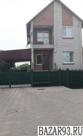 Продам дом 2-этажный дом 160 м² ( кирпич )  на участке 8 сот.  ,  25 км до город
