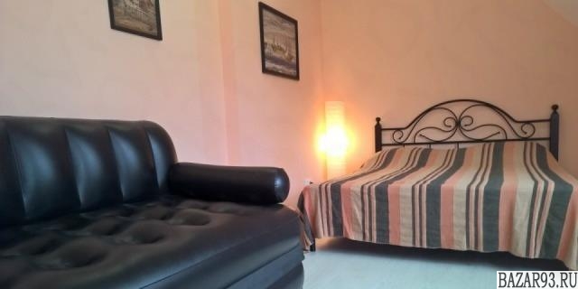 Сдам квартиру посуточно 1-к квартира 40 м² на 5 этаже 5-этажного кирпичного дома
