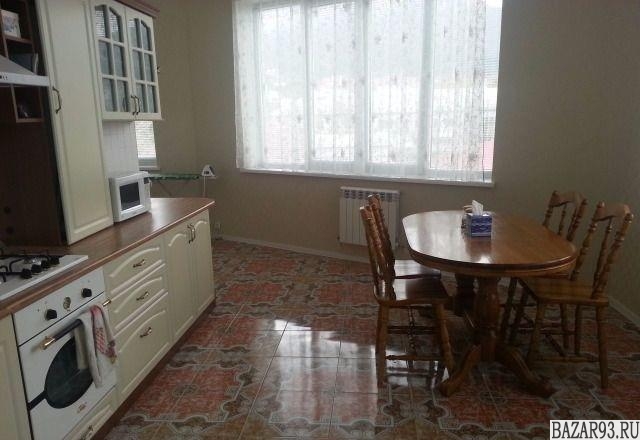 Сдам квартиру посуточно 4-к квартира 115 м² на 3 этаже 6-этажного кирпичного дом
