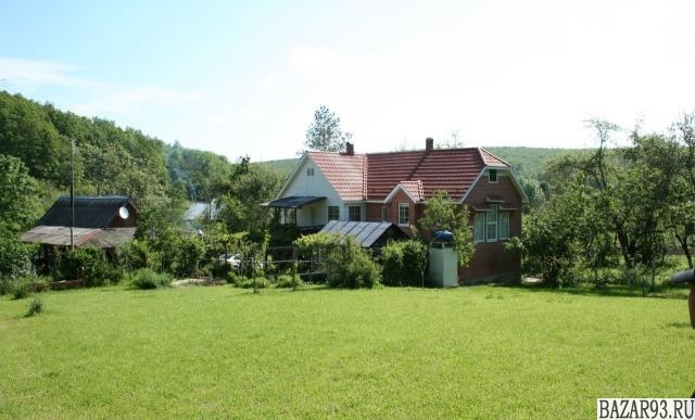 Продам дом 2-этажный дом 170 м² ( кирпич )  на участке 40 сот.  ,  12 км до горо