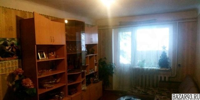 Продам квартиру 3-к квартира 52 м² на 2 этаже 2-этажного кирпичного дома