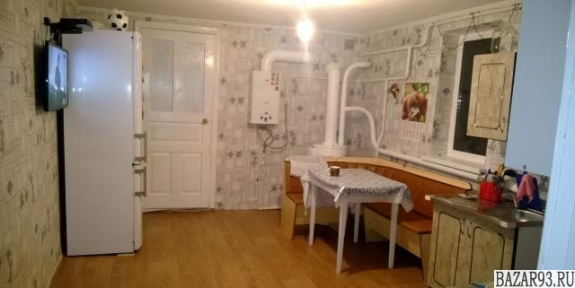 Продам дом 1-этажный дом 62. 8 м² ( кирпич )  на участке 8 сот.  ,  в черте горо