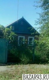 Продам дом 1-этажный дом 64 м² ( кирпич )  на участке 9 сот.  ,  в черте города