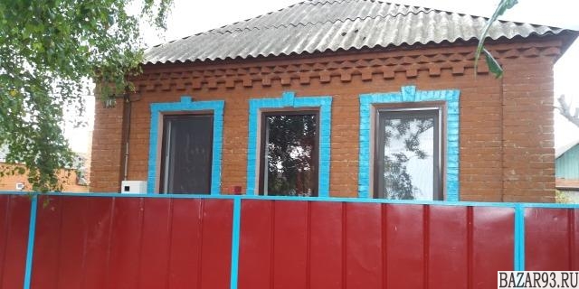 Продам дом 1-этажный дом 73. 1 м² ( кирпич )  на участке 9. 3 сот.  ,  в черте г