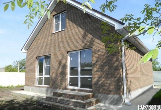 Продам дом 2-этажный дом 100 м² ( кирпич )  на участке 4 сот.  ,  в черте города