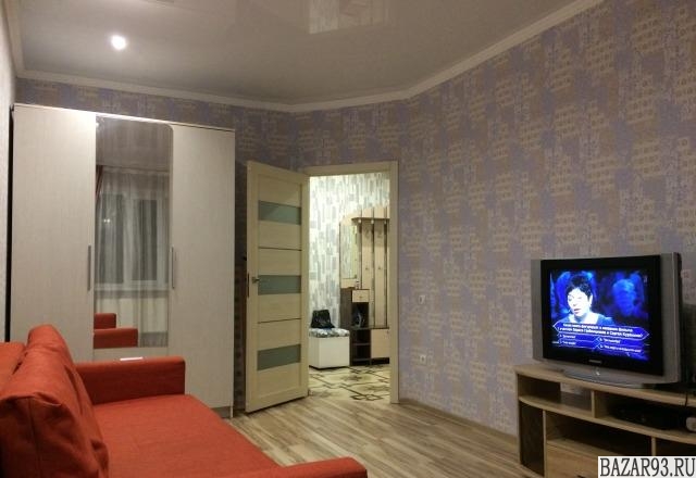 Сдам квартиру посуточно 1-к квартира 40 м² на 13 этаже 16-этажного кирпичного до