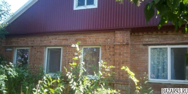 Продам дом 1-этажный дом 80 м² ( кирпич )  на участке 18 сот.  ,  в черте города