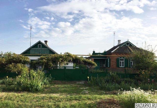 Продам дом 1-этажный дом 40 м² ( кирпич )  на участке 24 сот.  ,  14 км до город