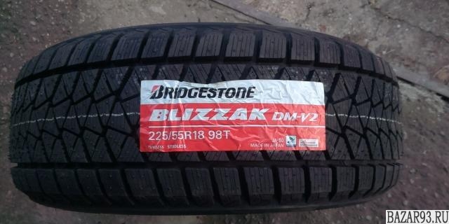 225/55R18 Bridgestone Blizzak DM-V2