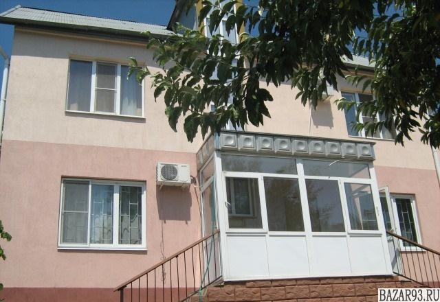 Продам дом 3-этажный дом 300 м² ( пеноблоки )  на участке 12 сот.  ,  в черте го