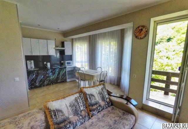 Продам квартиру 2-к квартира 50 м² на 3 этаже 5-этажного монолитного дома