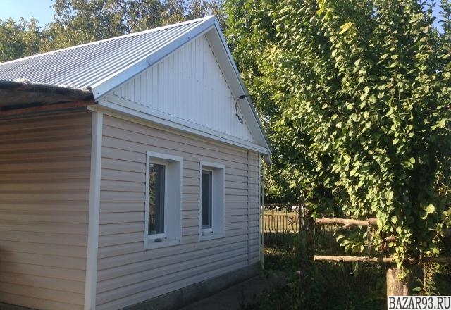 Продам дом 1-этажный дом 50 м² ( кирпич )  на участке 30 сот.  ,  15 км до город