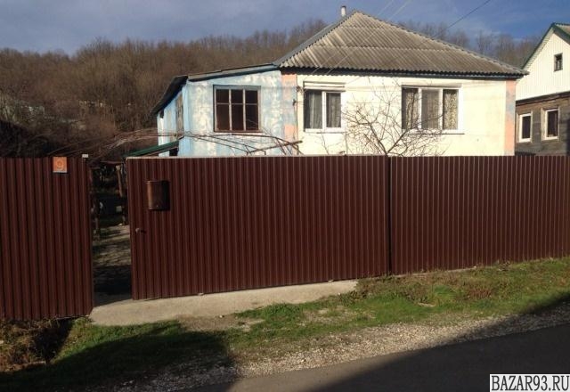 Продам дом 2-этажный дом 146. 7 м² ( кирпич )  на участке 15 сот.  ,  16 км до г